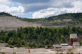 La mine de charbon à ciel ouvert de Bogatyr, située au Kazakhstan