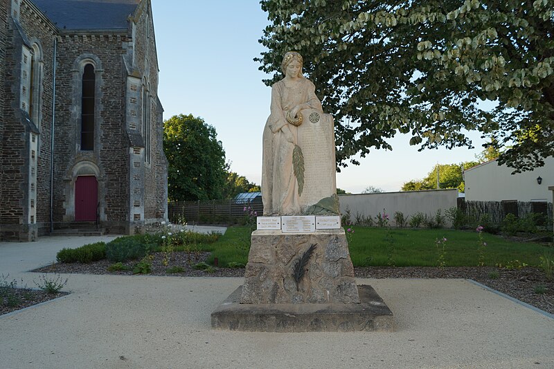 File:Monument aux morts de Rosnay (vue 1, Éduarel, 25 juin 2016).jpg