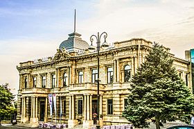 National Art Museum of Azerbaijan (de Burs House) edited.jpg
