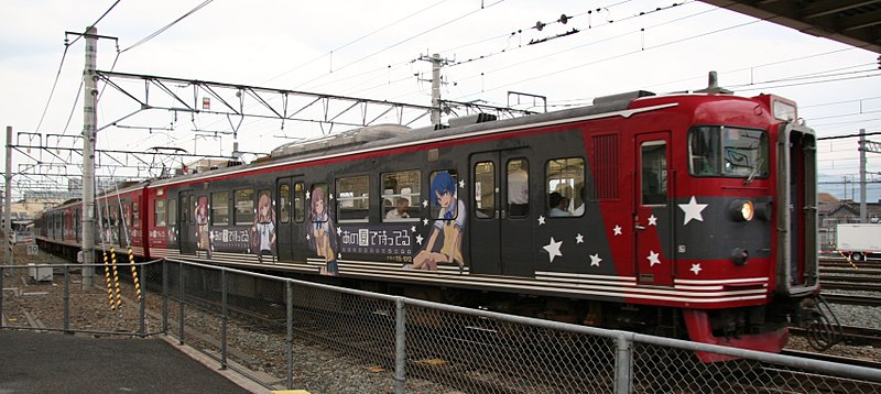 File:Natsumachi Wrapping Shinano Railway 115 series.jpg