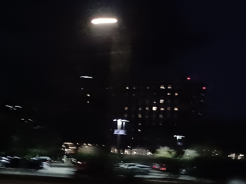 File:New Hanover Regional Medical Center at Night.jpg