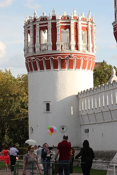 File:Novodevichy Nikolskaya 01.JPG