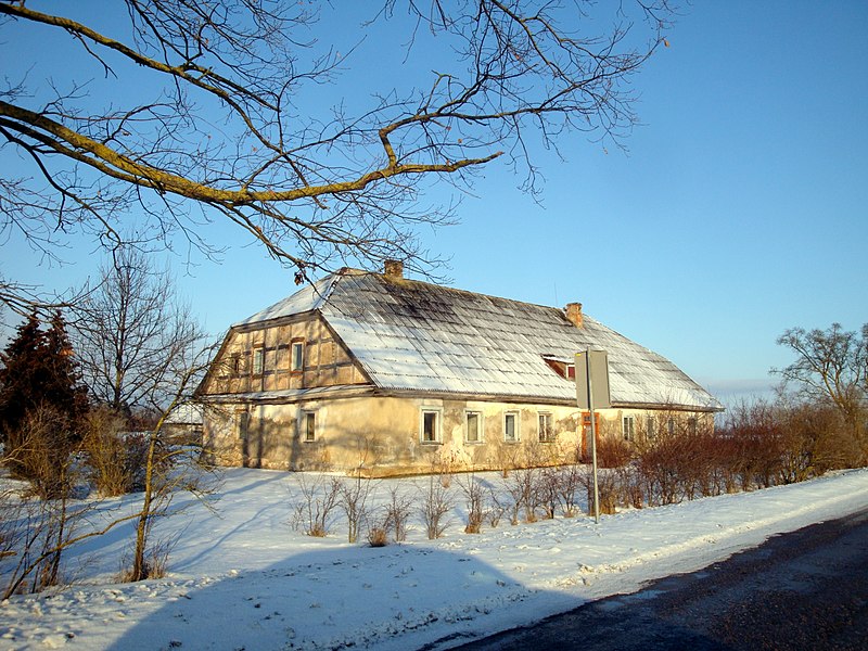 File:Old tavern - panoramio.jpg