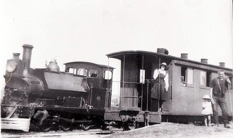 File:Omau Station, Cape Foulwind Railway.jpg