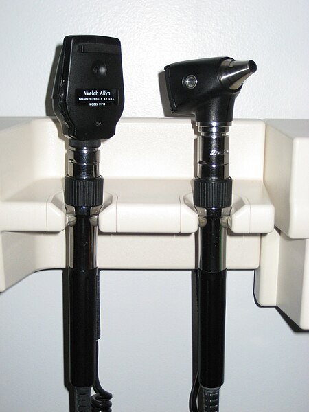 File:Ophthalmoscope Otoscope08.JPG