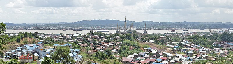 Larĝa panoramo en Samarinda