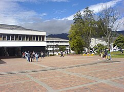 Plaza Arquitectura, Facultad de Artes, Ciudad Universitaria, Bogotá