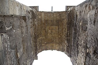 Porte Mars Arch, Reims, France 04.jpg