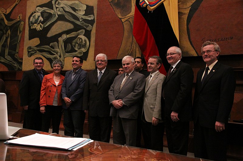 File:Presidente de la Asamblea Nacional, Fernandio Cordero recibe a Parlamentarios Canadienses (4620194668).jpg