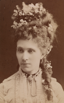 Принцесса Мария дас Невес Бурбонская (1877) - Адель, Graben19, Wien.png