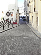 Le pavage de la rue de la Colombe marque l'emplacement de l'enceinte gallo-romaine.