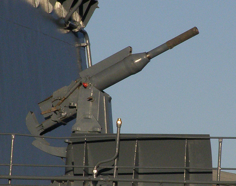 File:SP-1M salute gun on Yaroslav Mudry frigate.jpg