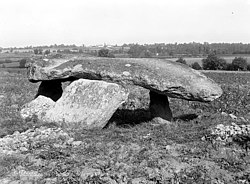 Image illustrative de l’article Dolmen de la Pierre-Là