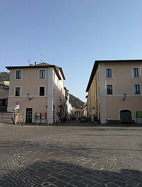 Sambuci - Il Borgo.jpg