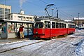 Raitiovaunupysäkki talvella.