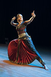 Bharata Natyam: Origines possibles de lexpression, Les phases de la danse, Musique et instruments