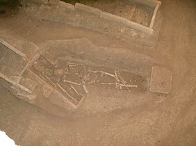 Остаци мајке и детета, сахрањених заједно око 250. године нове ере