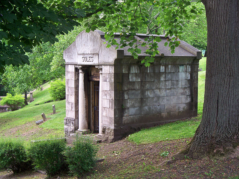 File:Soles Mausoleum, McKeesport and Versailles Cemetery, 2015-05-25, 01 (JPEG).jpg