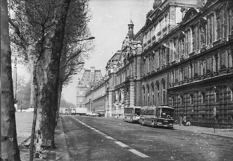 File:South facade of Louvre, Quai François-Mitterrand, 1981.jpg
