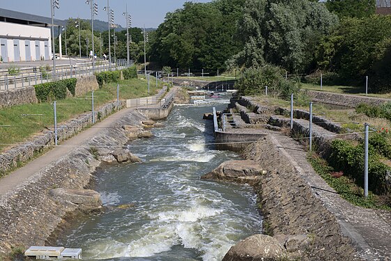 Artificial whitewater course on the discharge branch of the river Meurthe