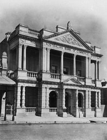 Australian Bank of Commerce, circa 1920 StateLibQld 1 162323 Neo-Classical facade of the Australian Bank of Commerce in Charters Towers, ca. 1920.jpg