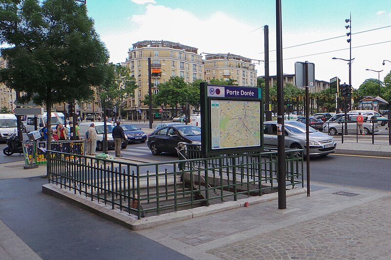 File:Station métro Porte-Dorée - 20130606 165758.jpg