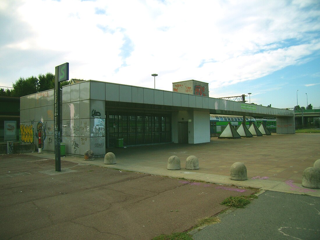 Milano Quarto Oggiaro railway station