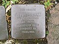 der Stolperstein für Jettchen Katz vor dem Haus Josef-Kohlschein-Straße 24 in Warburg