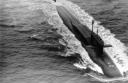 Tập_tin:Submarine_Yankee_II_class.jpg
