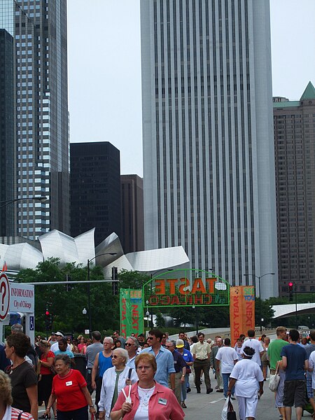 File:Taste of Chicago (2626711642).jpg