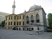 Tesvikiye Mosque, Istanbul 11.jpg