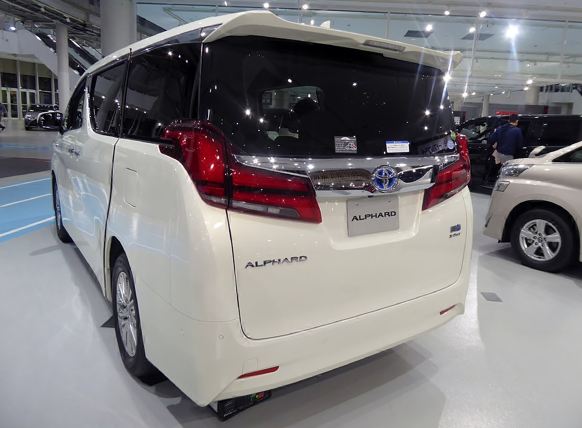 Toyota Alphard гибрид