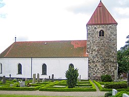 Västra Vemmenhögs kirke i juni 2005