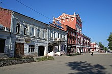 Im Zentrum von Wyschni Wolotschok