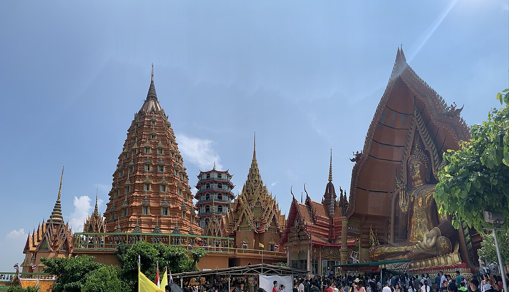 Wat Tham Seau Kanchanaburi 02