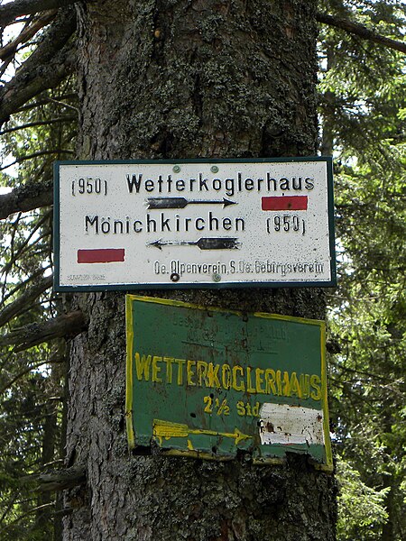 File:Wechsel - Wegweiser beim Hallerhaus.jpg