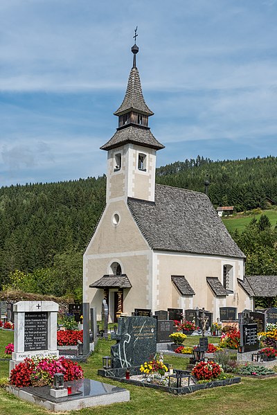 File:Weitensfeld Zweinitz Friedhofskapelle hl. Michael SW-Ansicht 13092021 1431.jpg