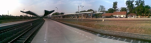 Panorama Stasiun Cirebon Prujakan.