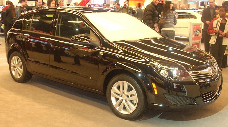 File:'08 Saturn Astra 5-Door (Montreal).jpg