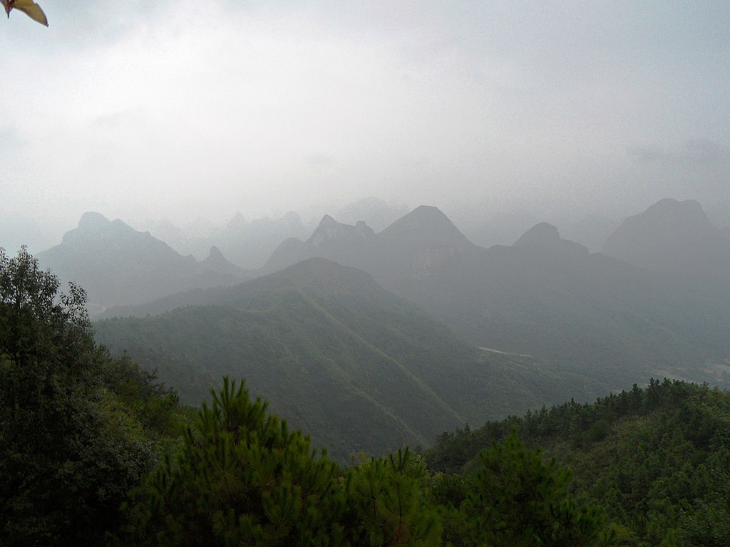 File 尧山风景区山顶景色 Panoramio 4 Jpg 維基百科 自由的百科全書