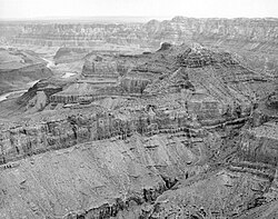 02176 A Grand Canyon Lipan Point (7944904390).jpg