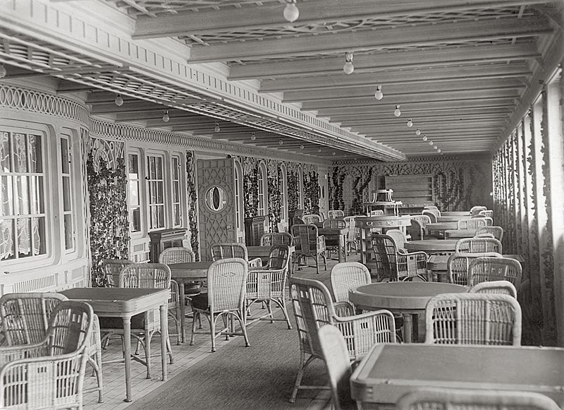 File:1st Class Cafe Parisien Completed.jpg