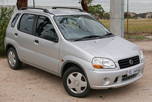 2001 Suzuki Ignis (RG413) GL 5-door hatchback (2016-01-04)