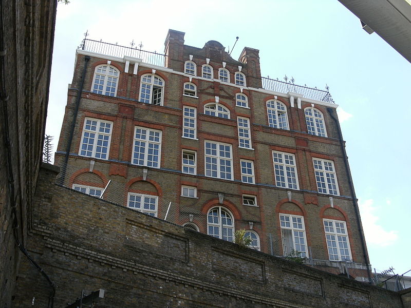 File:20110528 London 04.JPG