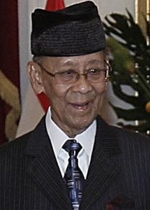 Abdul Halim de Kedah (recadrée) .jpg