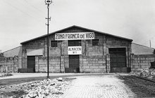 Primer almacén del Consorcio de la Zona Franca de Vigo en el puerto