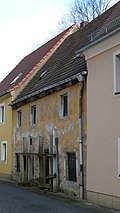 Residential building in closed development