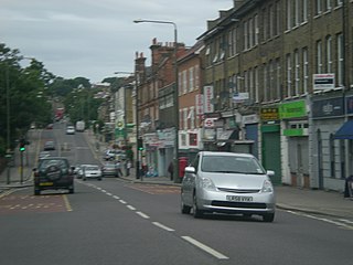 <span class="mw-page-title-main">A214 road</span> Road in south London