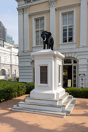 Elephant statue