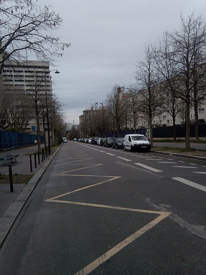 Comment aller à Avenue Boutroux en transport en commun - A propos de cet endroit